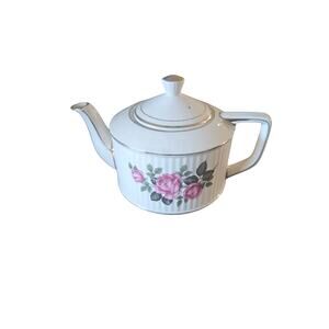Vintage Sadler Teapot